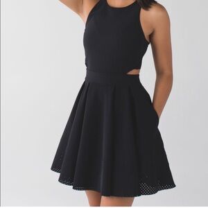 Lululemon Away Dress. Black. Size 6